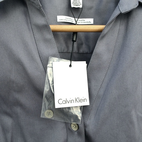 Women's Button Down Calvin Klein Shirt - Picture 2 of 6